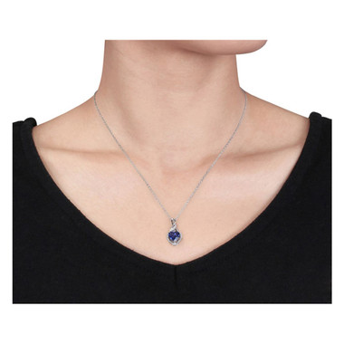 2.00 Carat (ctw) Blue Sapphire Heart Pendant Necklace product image