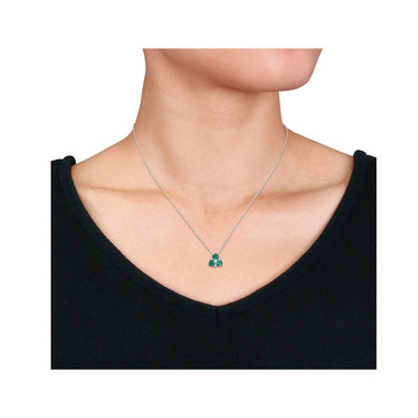 1.25 Carat (ctw) Lab-Created Emerald and White Sapphire Necklace product image