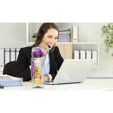 32-Ounce Fruit Infuser Water Bottle product image