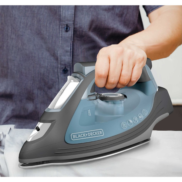 Black+Decker Advanced Steam Iron - Pick Your Plum