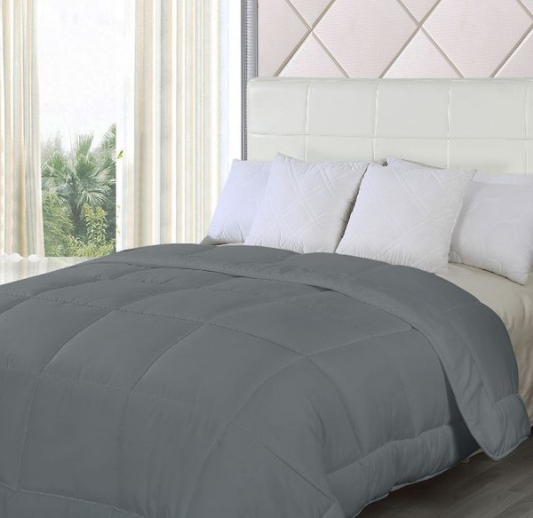 Bibb Home Down Alternative and Goose Down Comforter product image