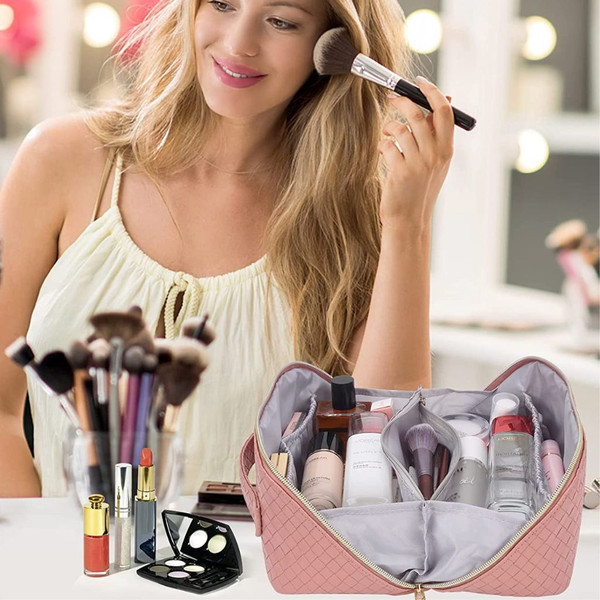 Lay-Flat Travel Cosmetic Bag with Handle & Divider product image