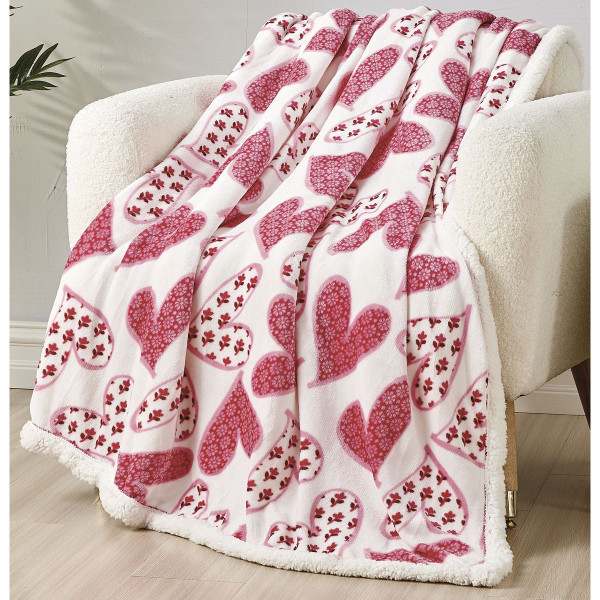 Heart-Themed Sherpa 50 x 60-Inch Throw Blanket product image