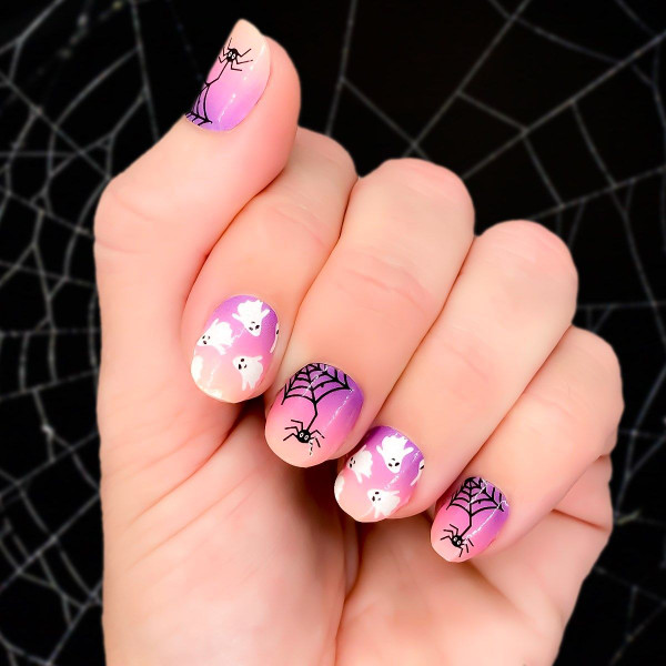 Halloween-Themed Nail Wraps product image