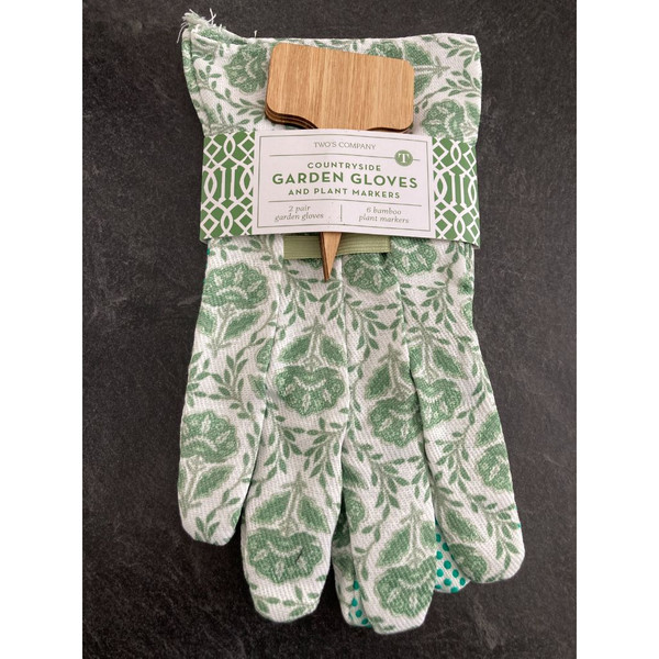 Garden Gloves and Plant Markers (2-Pack) product image