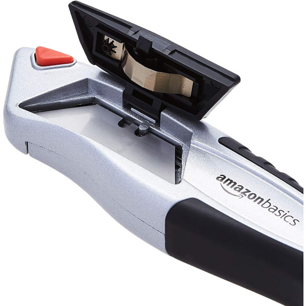Heavy Duty Retractable Utility Knife with 3-Position Locking Blade product image