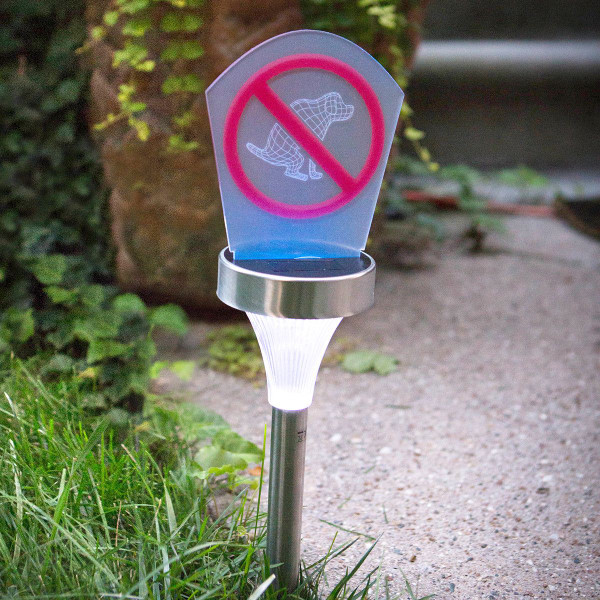 'No Pooping Allowed' Solar Plaque Light by Echo Valley® product image
