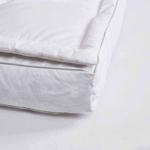 Martha Stewart 3-inch White Down Pillowtop Featherbed product image