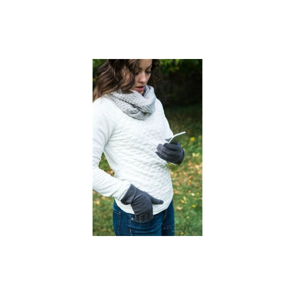 Women's Touchscreen-Compatible Fleece Gloves product image