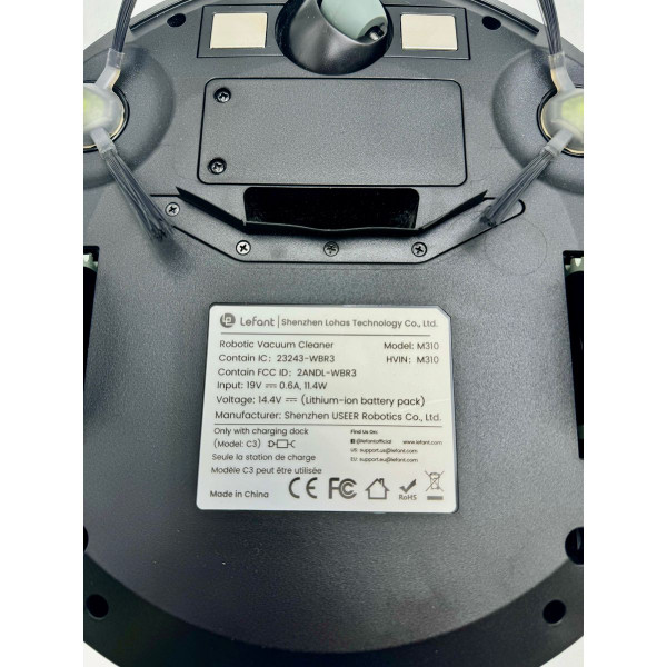 M310 Robot Vacuum Cleaner  product image