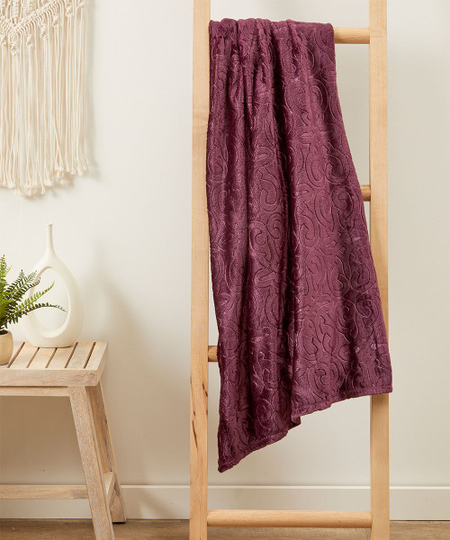 Soft Dama 50 x 60-Inch Embossed Plush Throw Blanket product image