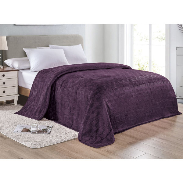 Sheridan Amrani Embossed Microplush Blanket (2 Sizes) product image