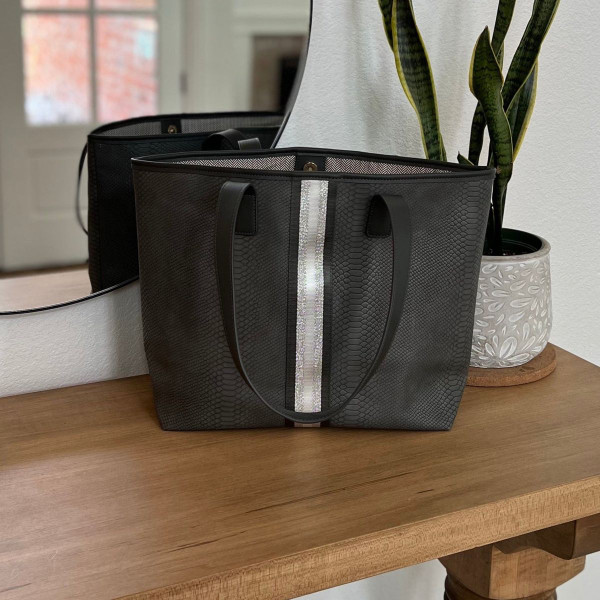 Kira Tote Bag product image