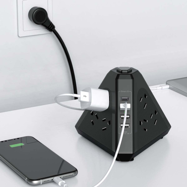 Triangle Port Charger 13-in-1 Charging Station product image