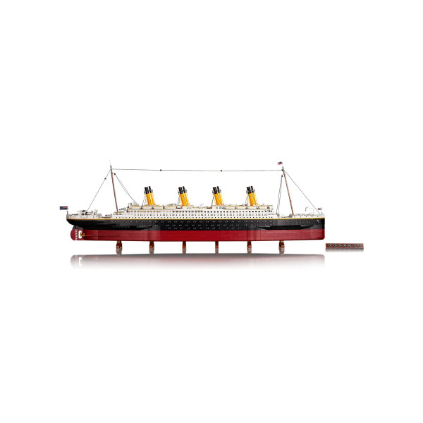  Titanic LEGO Set (9,000-Pieces) product image