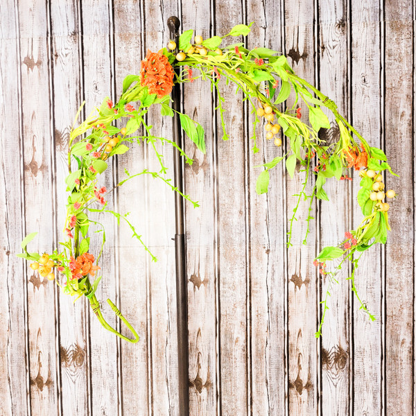 Farmhouse Style 48-Inch Burlap Hydrangea Garland product image