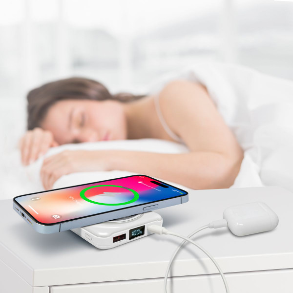PowerMag Pro Wireless Charging Battery and Desktop Stand product image