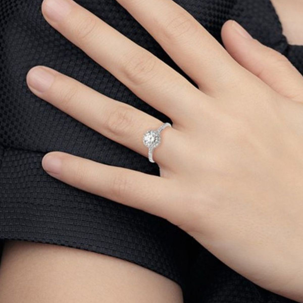 1.14 Carat Lab Grown Diamond Halo Ring in 14K White Gold (Size 7) product image