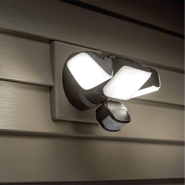  Mr Beams Wired Pro 3-Head Outdoor Motion Sensing LED Security Light product image