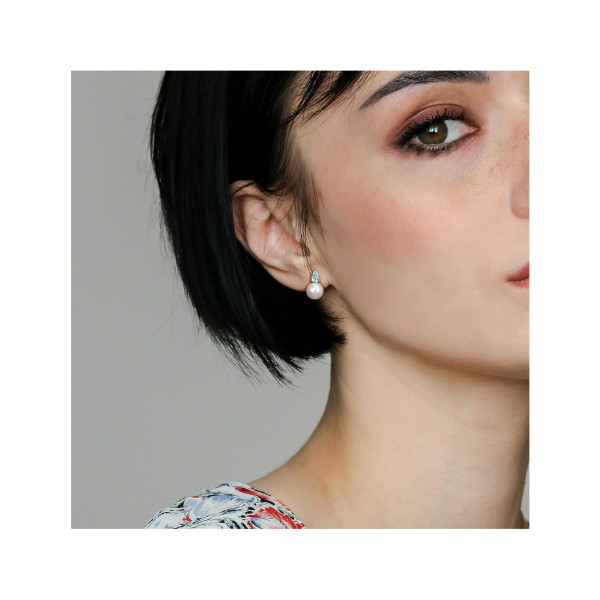 8.5-9mm Cultured Freshwater Pearl Earrings with Aquamarine product image