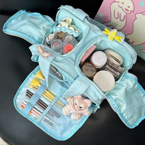 Toiletry and Makeup Bag  product image