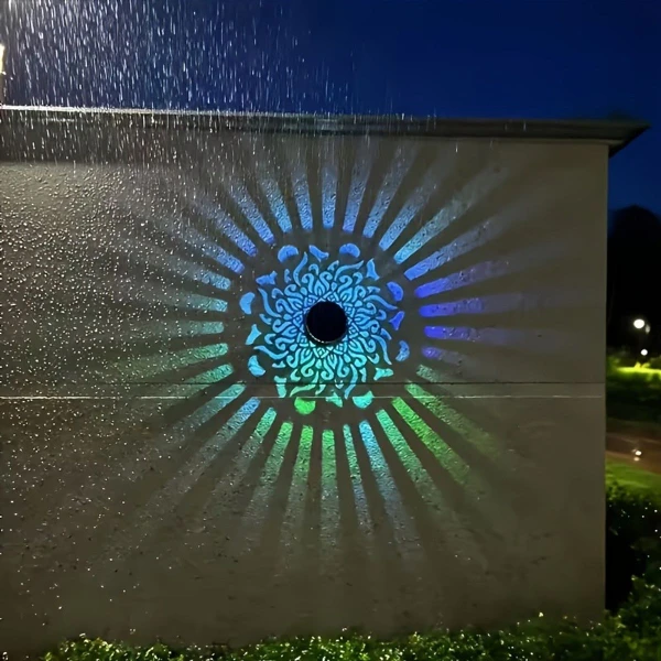 Outdoor Solar Projection Light (1- to 4-Pack) product image