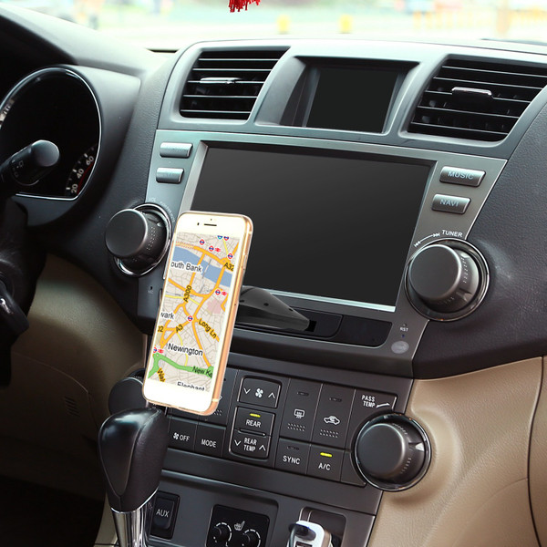 Magnetic Car CD Slot Phone Mount product image