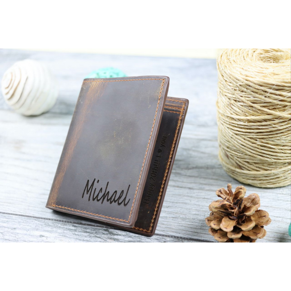 Personalized Men's Full-Grain Leather Wallet product image