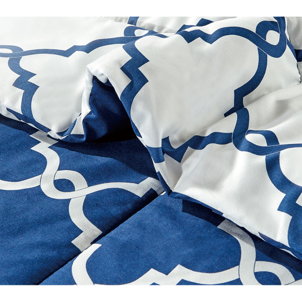 Reversible Microfiber Bed Comforter with Pillow Shams product image