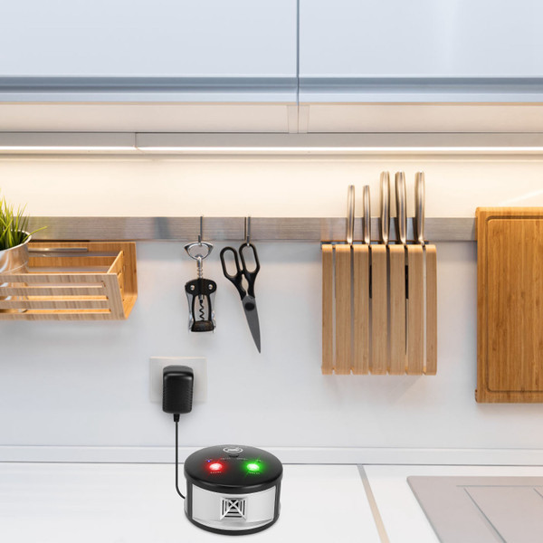 360-Degree Ultrasonic Pest Repeller product image