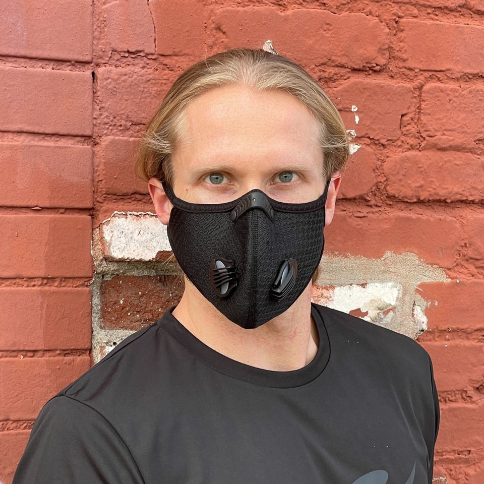 Performance Sports Face Mask with Activated Carbon Filter and Breathing Valves product image