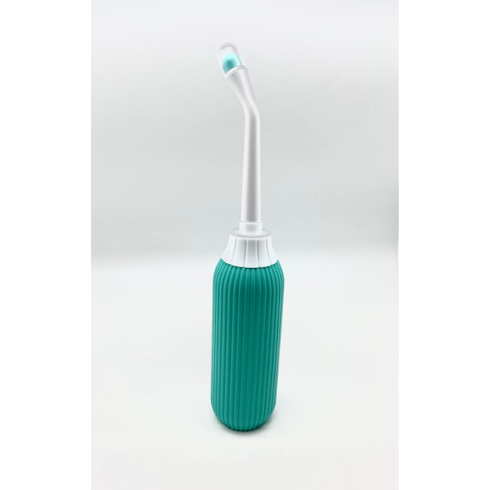 Handheld Portable Bidet Bottle Sprayer for Personal Hygiene, 500mL product image
