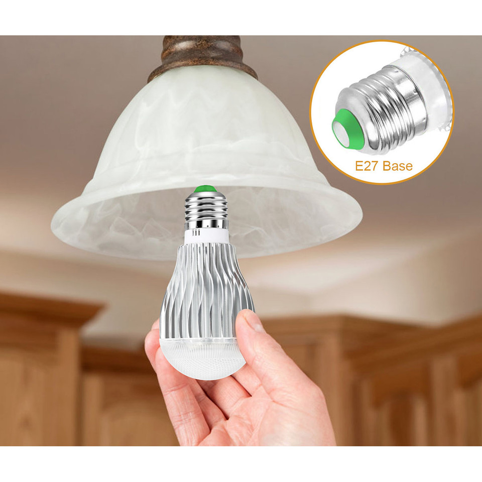 9W Color-Changing LED Light Bulb with Remote Control product image