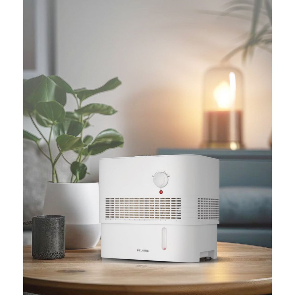 Pelonis 1-Gallon Evaporative Humidifier product image