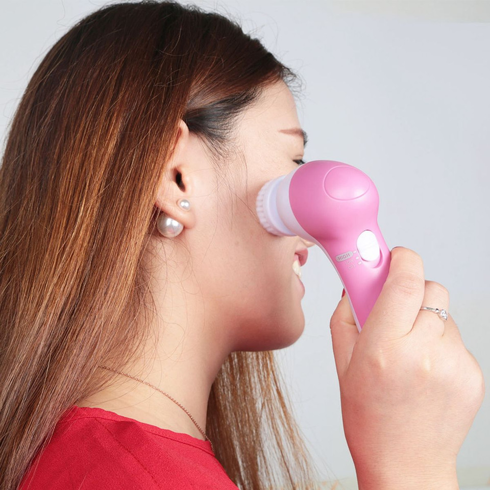 Facial Cleansing Brush & 10-Piece Makeup Brush Set product image
