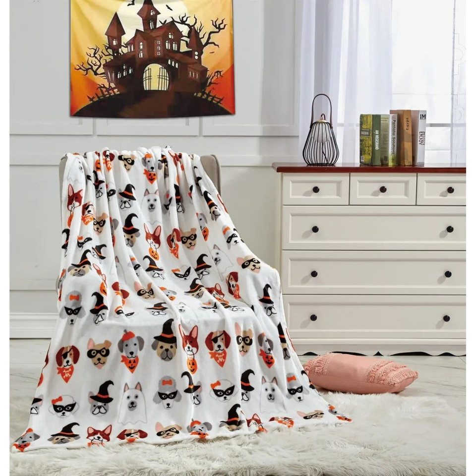 Halloween 50 x 60 Throw Blankets product image