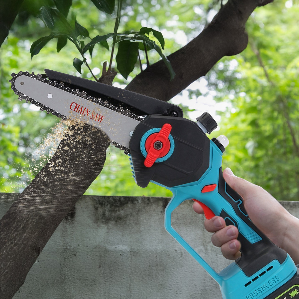 2-in-1 Pole Saw and Mini Chainsaw product image