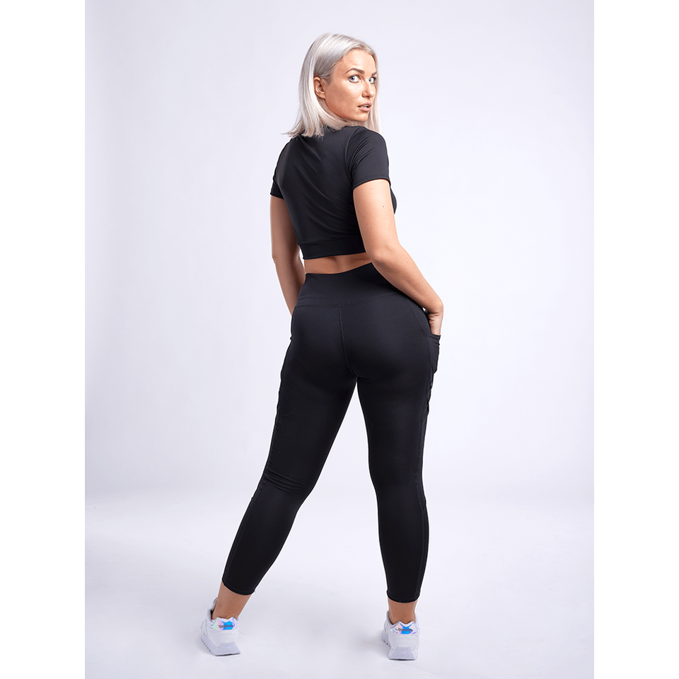 Short-Sleeve Crop Top product image