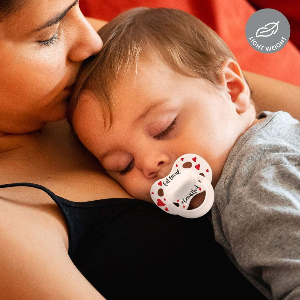 Medela Glow in the Dark Baby Pacifier (4-Pack) product image