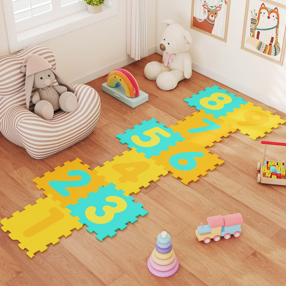 Kids' Hopscotch Play Mat (9 Pieces) product image
