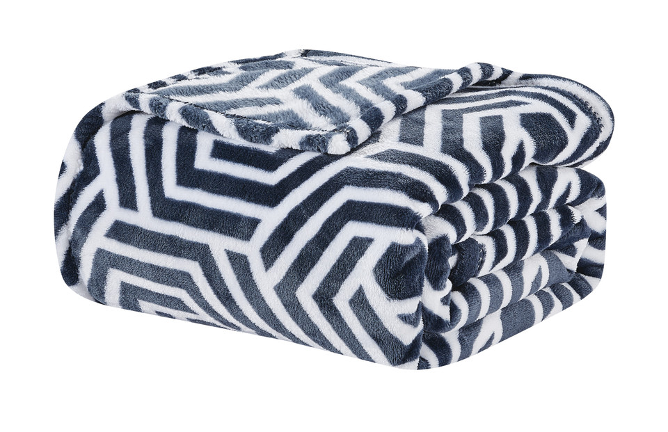 Noble House 50 x 70-Inch Blanket product image