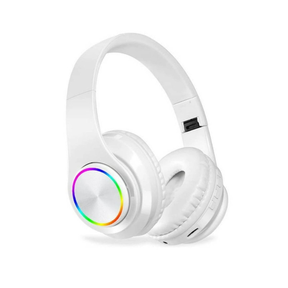 Wired Headphones with Adjustable Headband product image