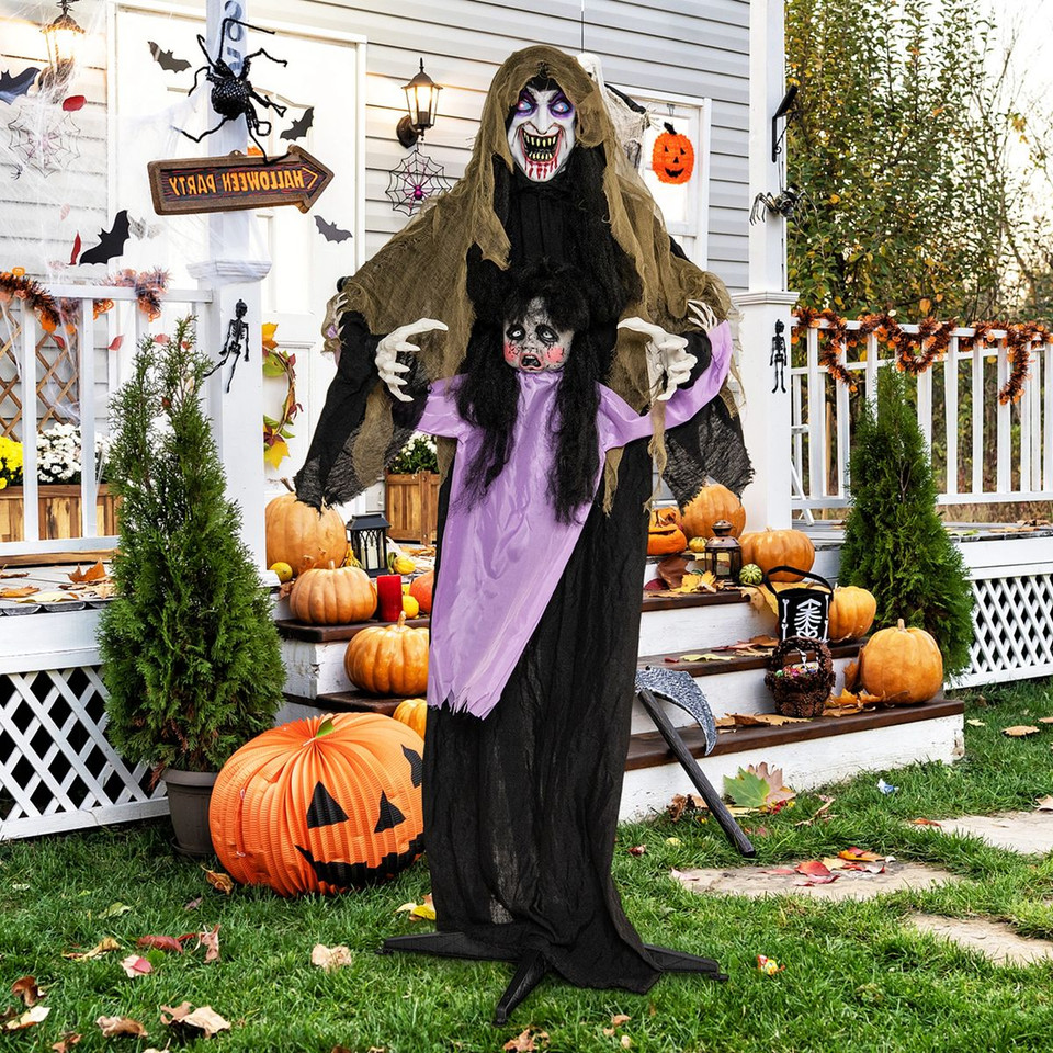 Animatronic Vampire Halloween Decoration product image