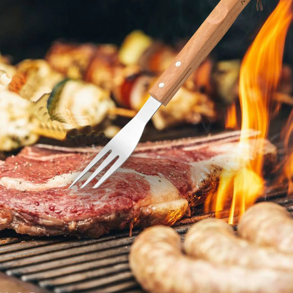 North Point 3-Piece BBQ Tool Set product image
