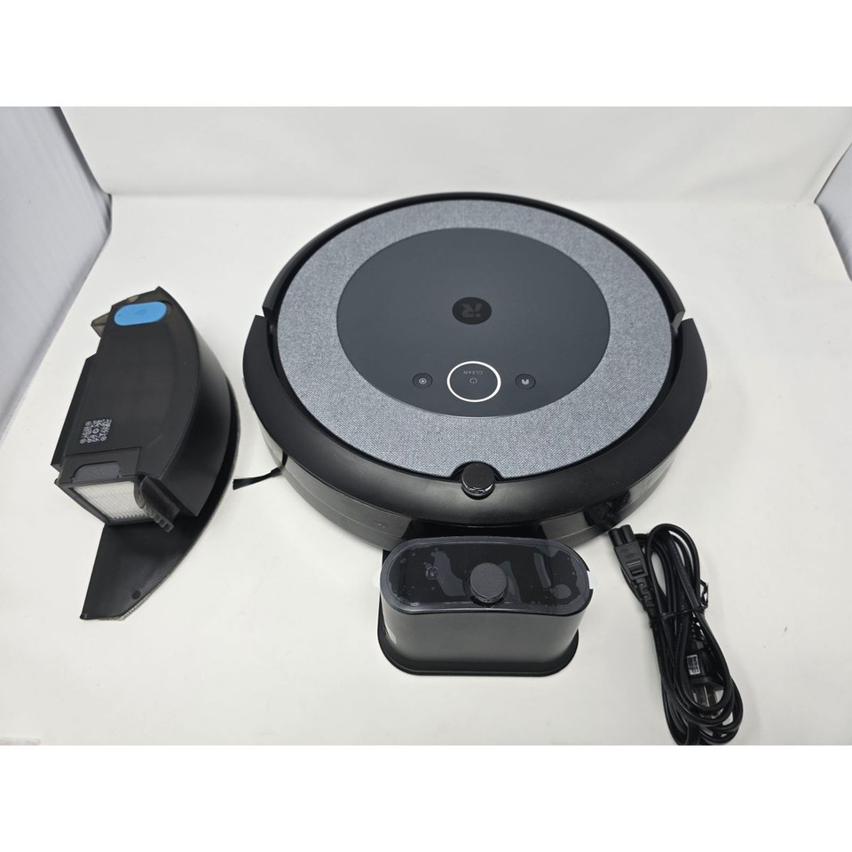 iRobot Roomba Combo I5 Robot Vaacuum product image