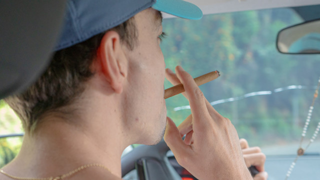 How to Switch from Disposable Vapes to Pod Kits
