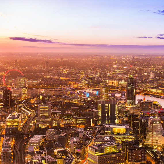 450W London Skyline Picture Prime Infrared Heating Panel 600 x 600 - Electric Wall Panel Heater