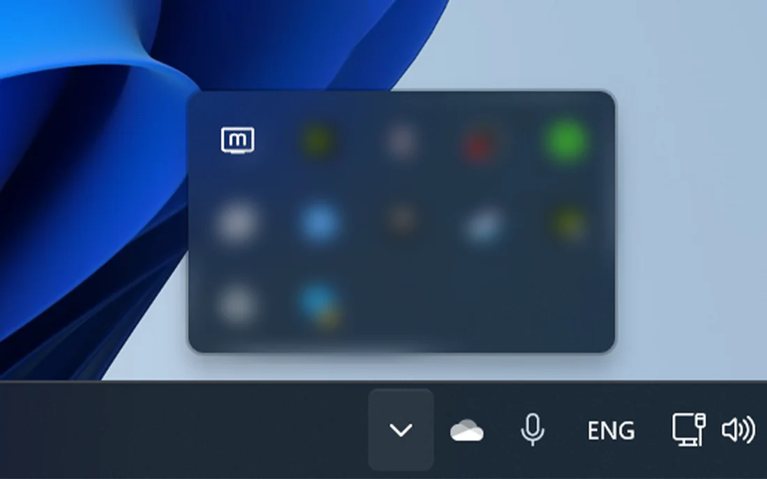 Windows system tray with the Monduo app icon highlighted.