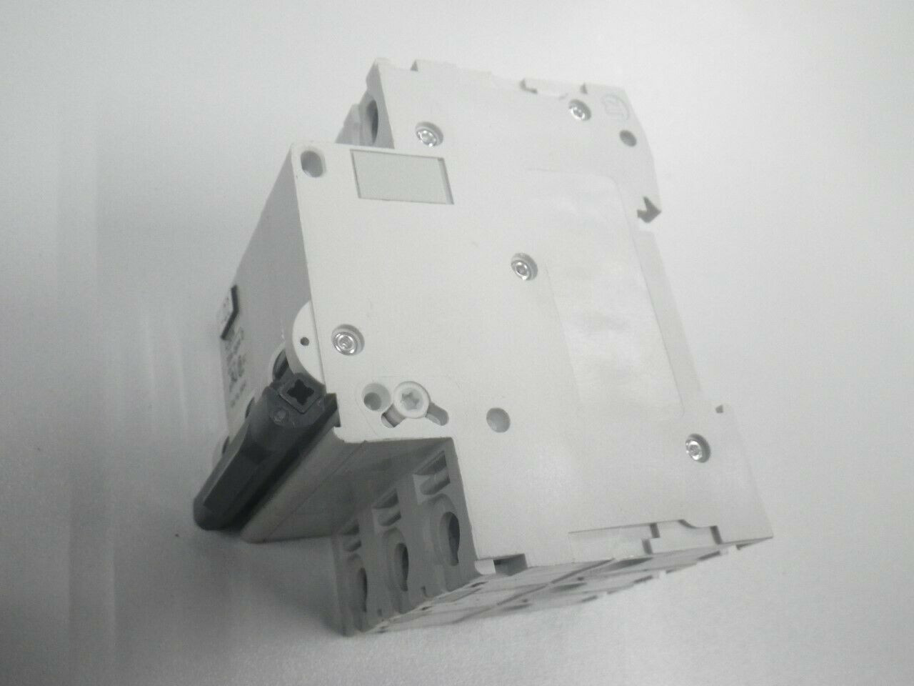Interruttore Merlin Gerin 38813 CE 104N – 15A 3P 480VAC, Usato In Buone Condizioni - Foto 2