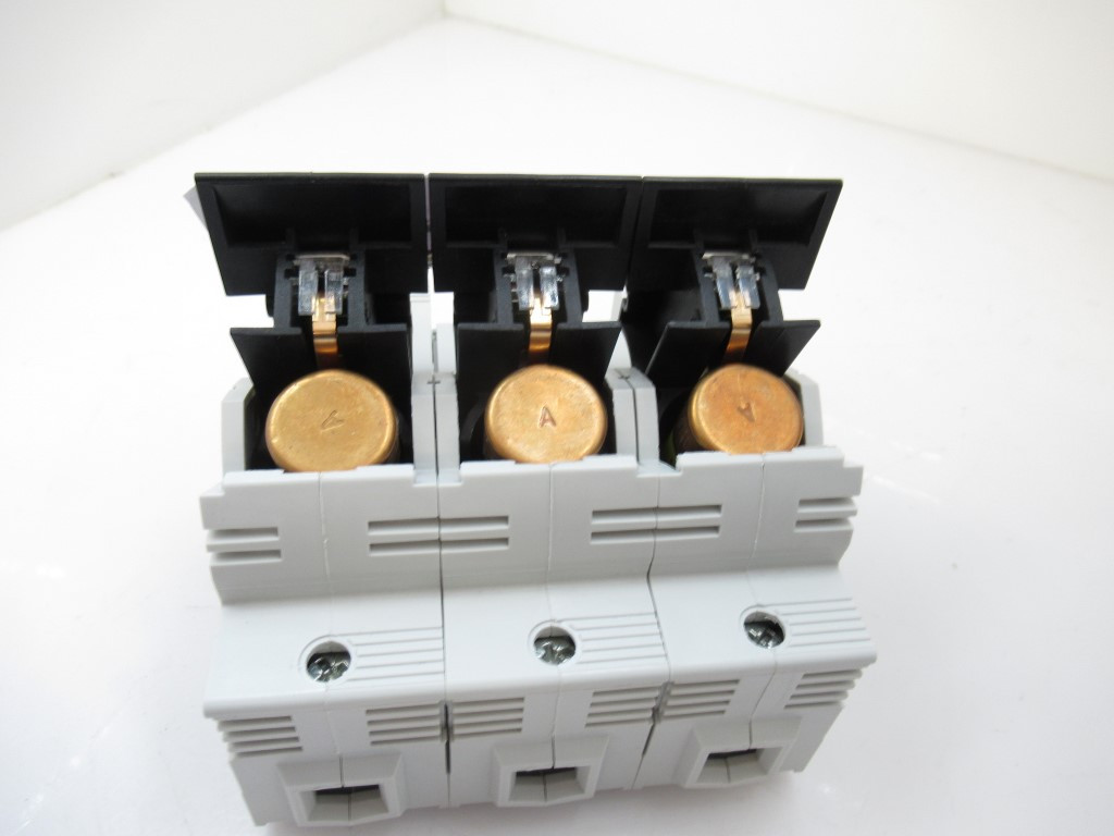 SV 9345.015 RITTAL 30 30A 600V Class fuse holder PCM SURPLUS WORLD